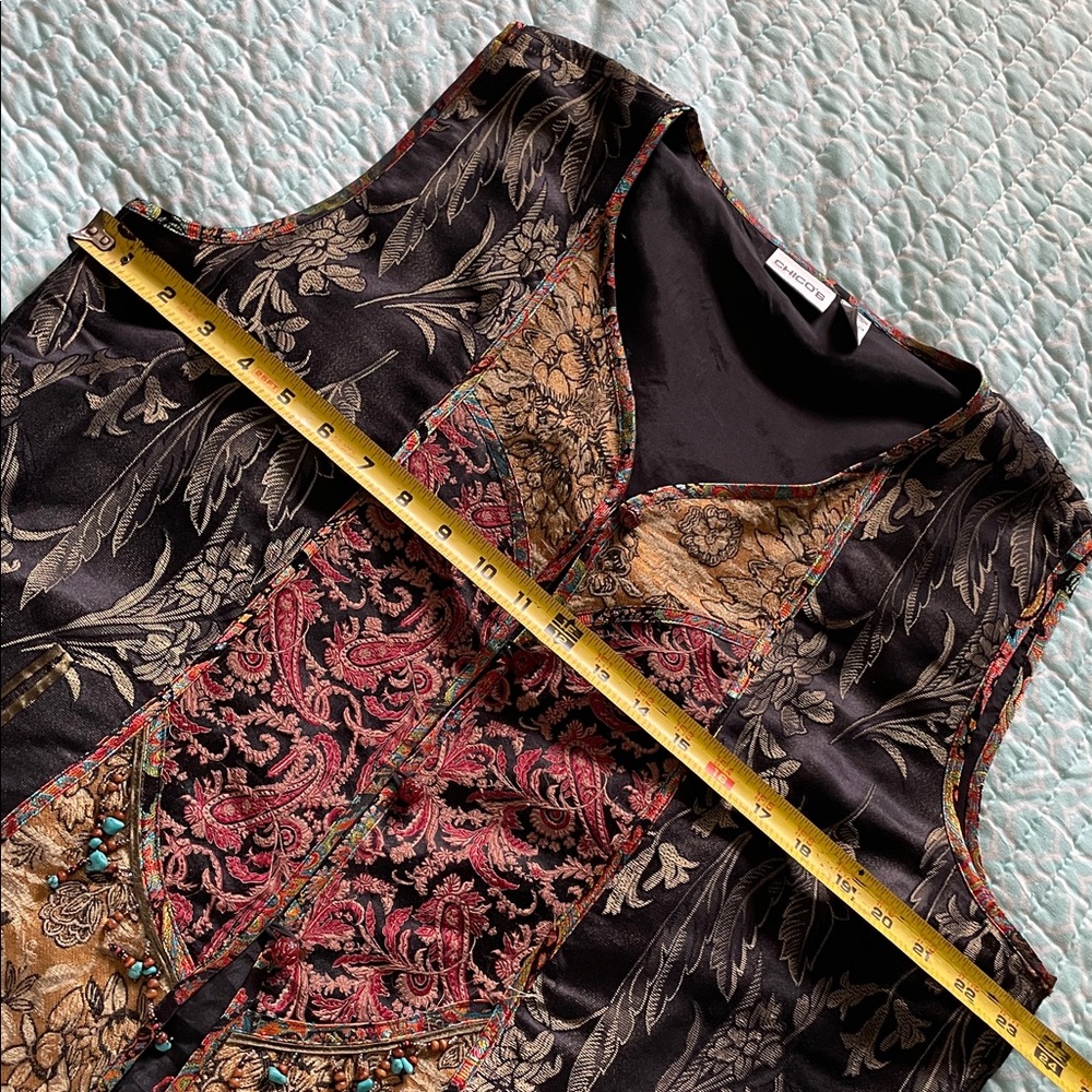 Chico’s patchwork, brocade and floral jacquard Bohemian vest - Picture 7 of 9